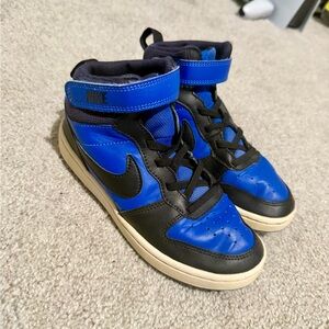 Nike Kids Black and Blue Sneakers